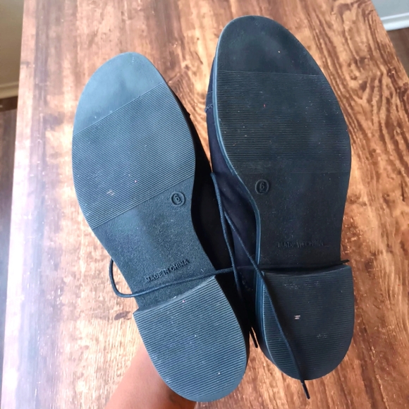 Old Navy Suede Shoes - Picture 10 of 10